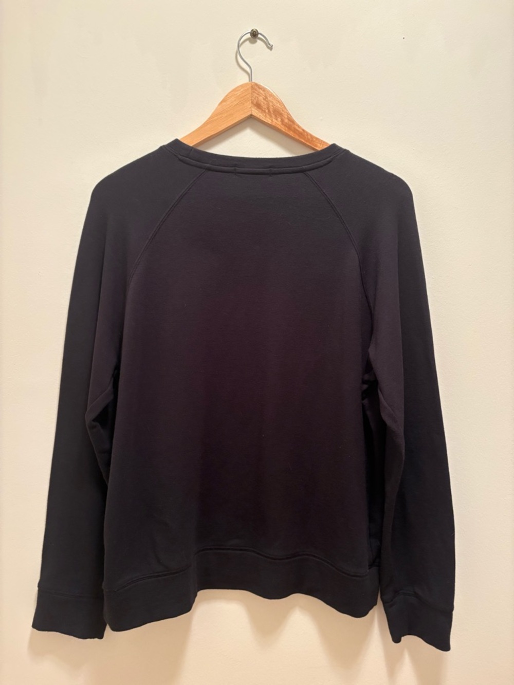 Quince Large Black Long-Sleeve Supersoft Fleece Crew Sweatshirt - Picture 4 of 4